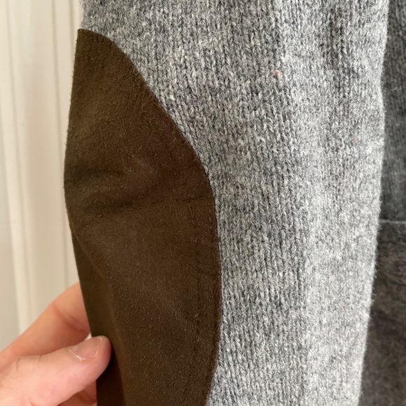 J Crew Factory Wool sweater- Size Small - Picture 3 of 3